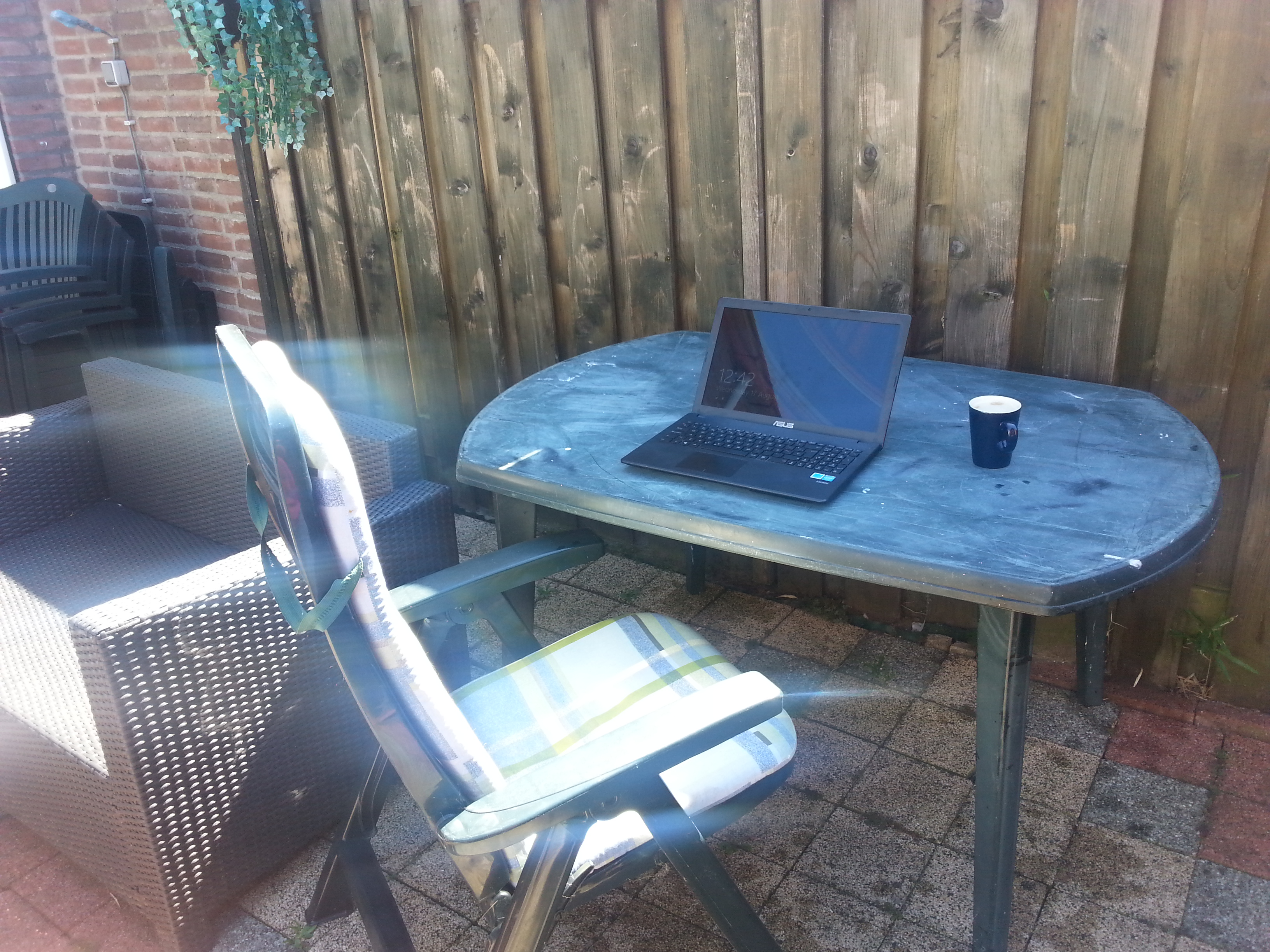 It's always nice to work outside during the Summer